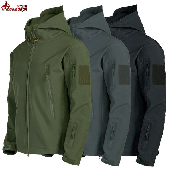 Windproof and waterproof jacket for men with pilot hood 